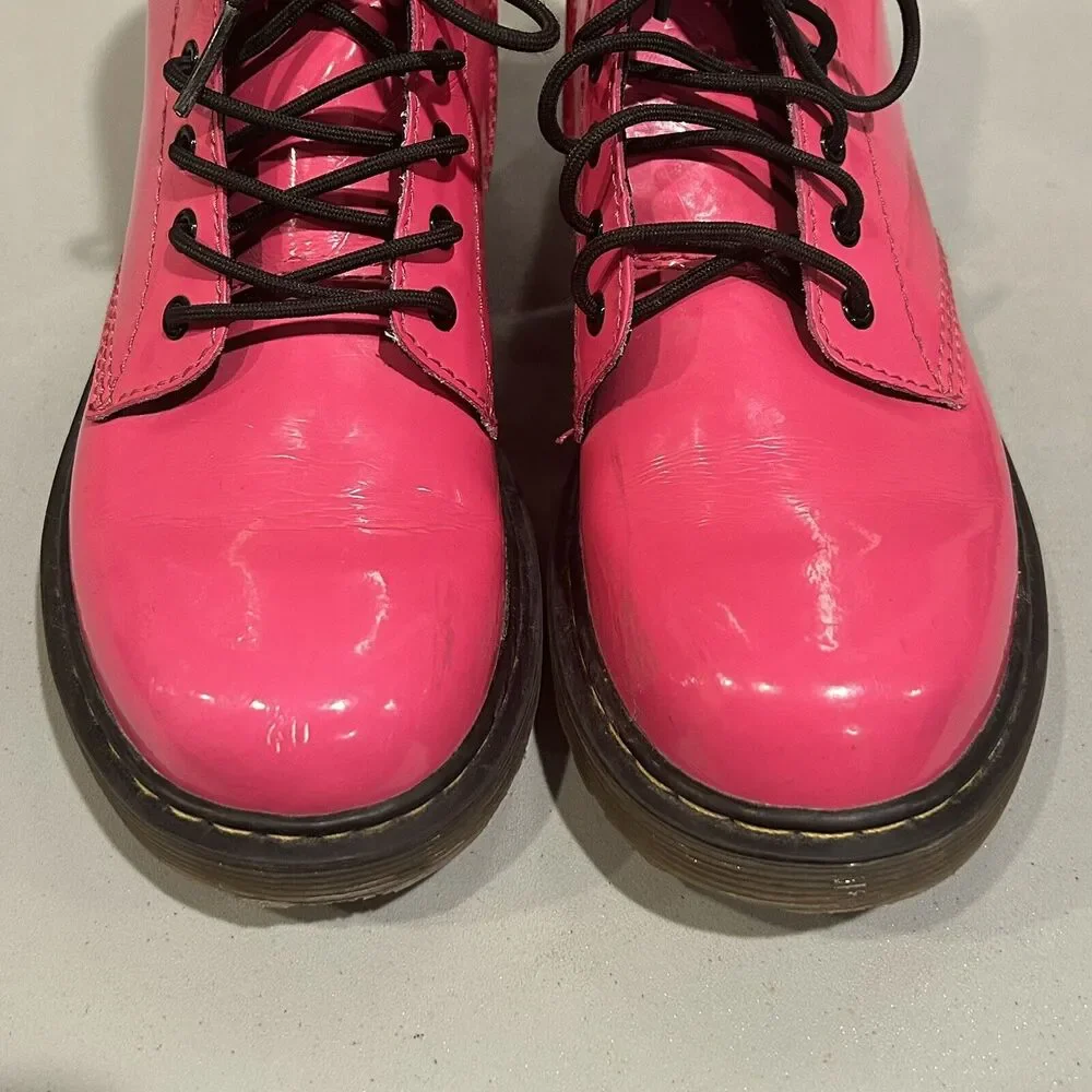 Dr Doc Martens Delaney Youth Size 3 Boots Hot Pink Lace Up Side Zip‎ Patent